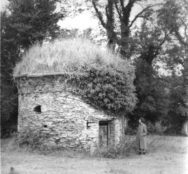 Mays sister Gwen by Trevanion Culverhouse before it was restored by the Cornwall Heritage Trust